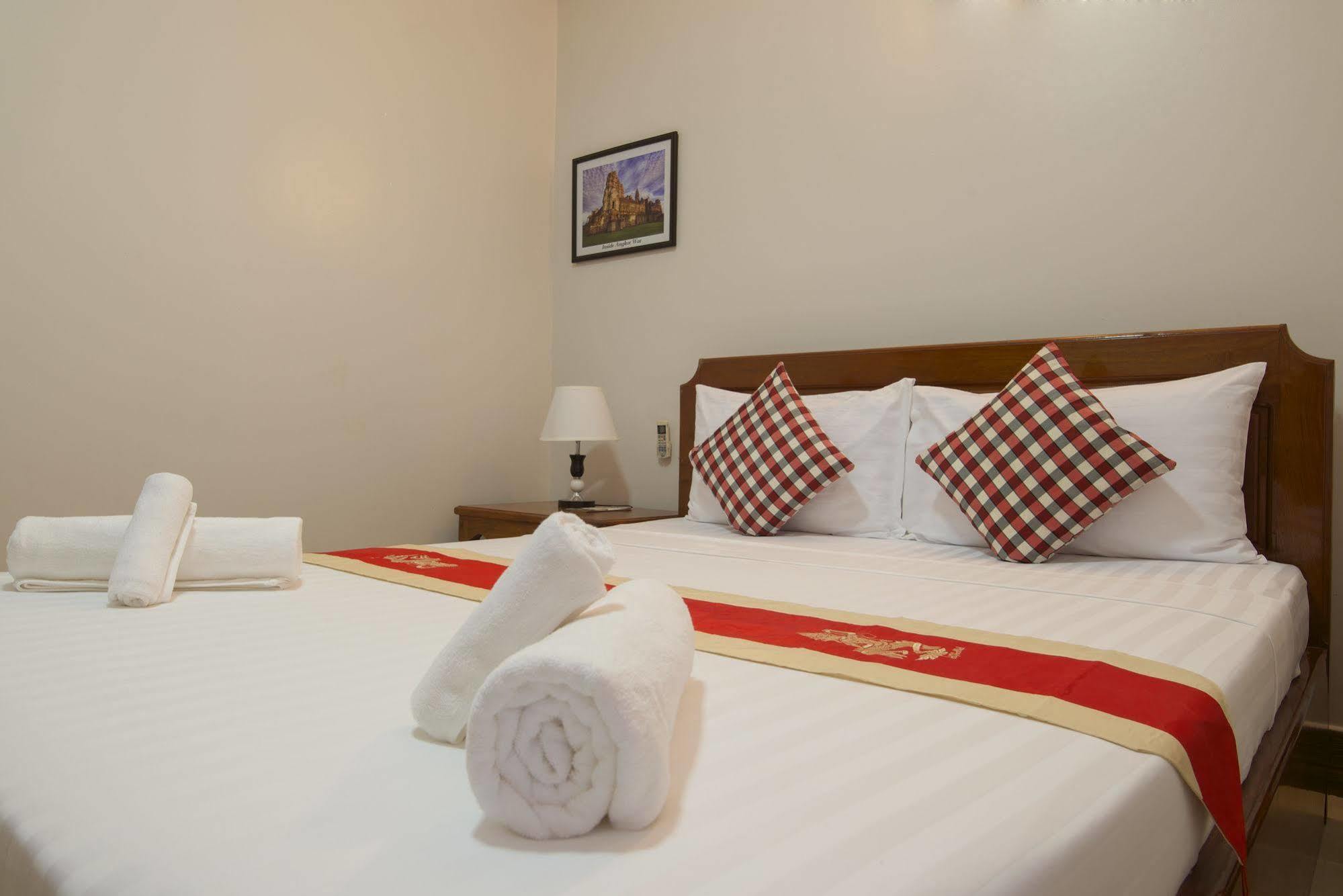 Panda Angkor Inn Siem Reap Zewnętrze zdjęcie