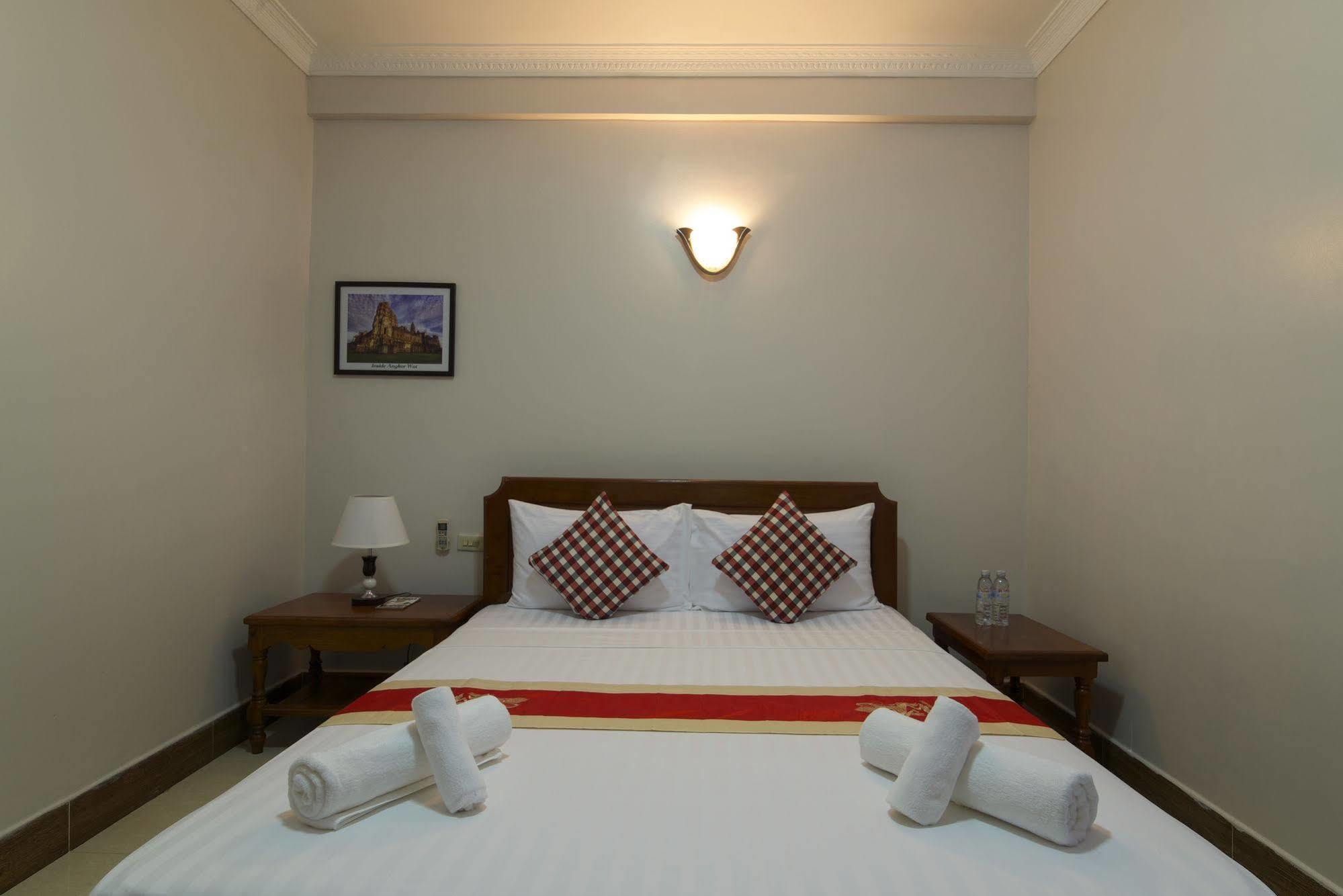 Panda Angkor Inn Siem Reap Zewnętrze zdjęcie