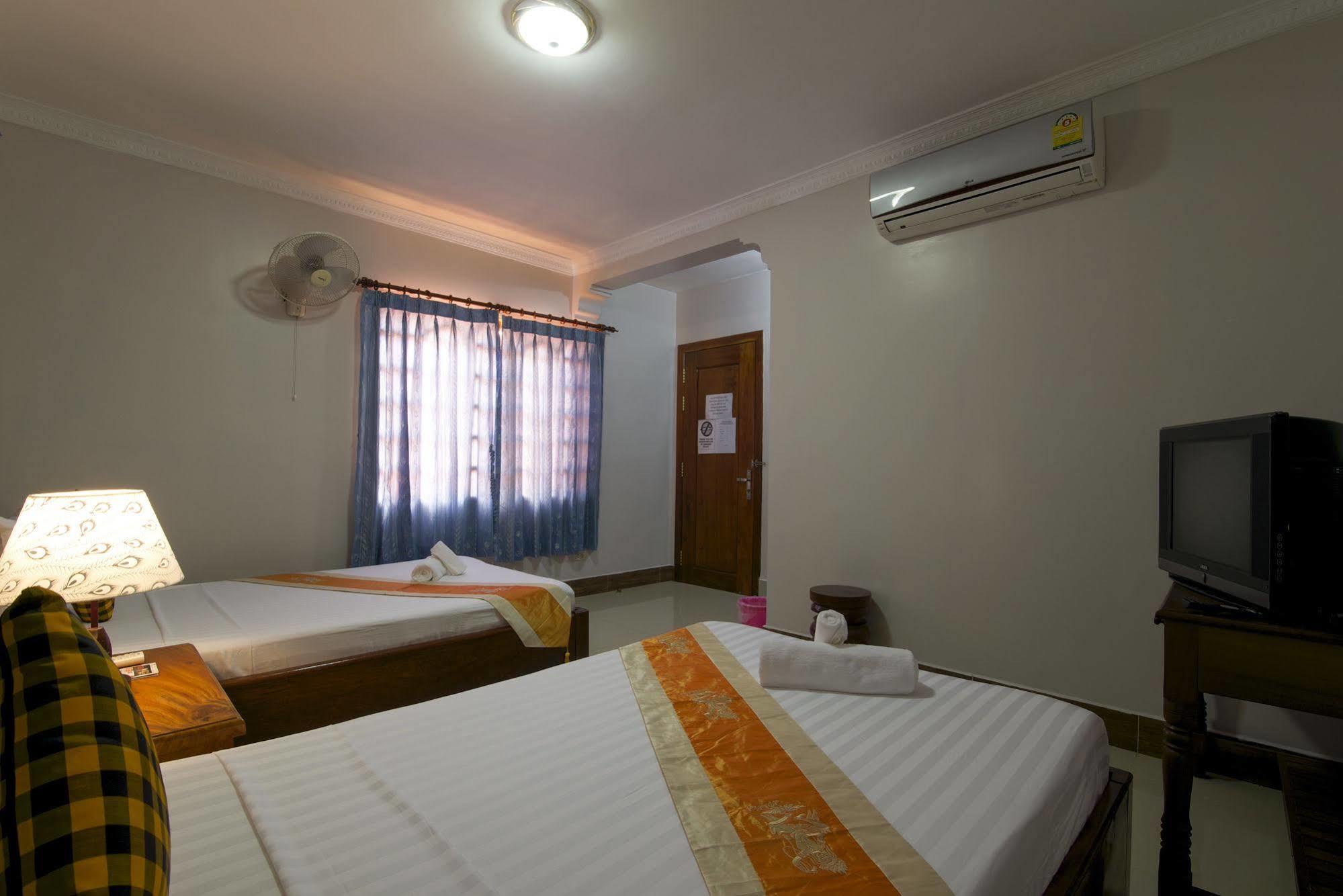 Panda Angkor Inn Siem Reap Zewnętrze zdjęcie